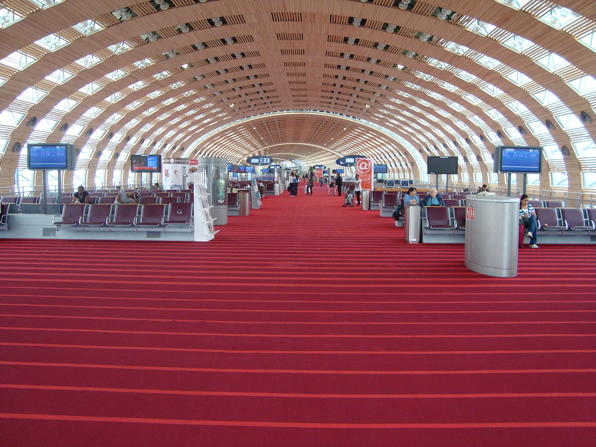 Charles de Gaulle airport terminal