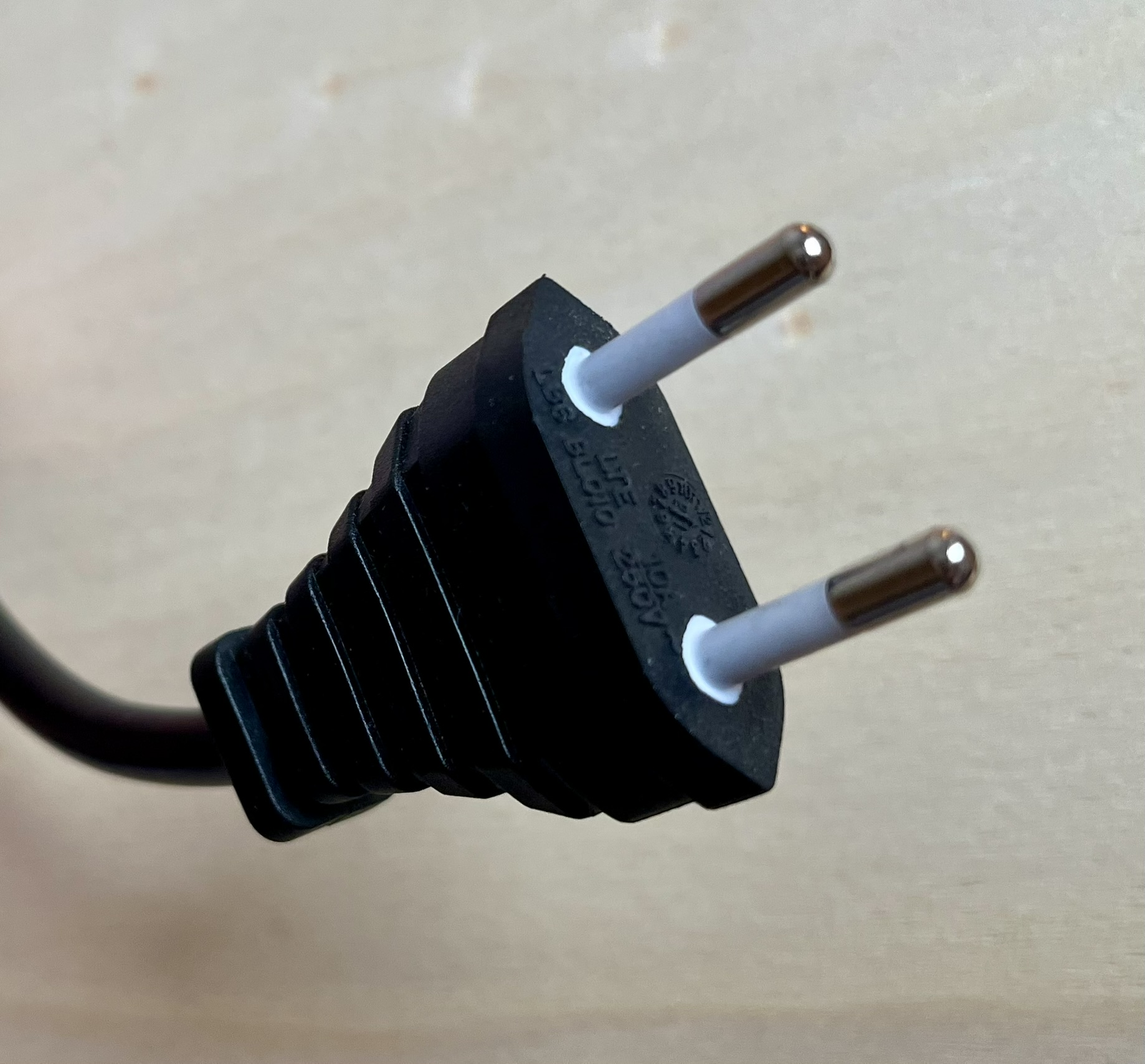 Swiss Type J plug socket